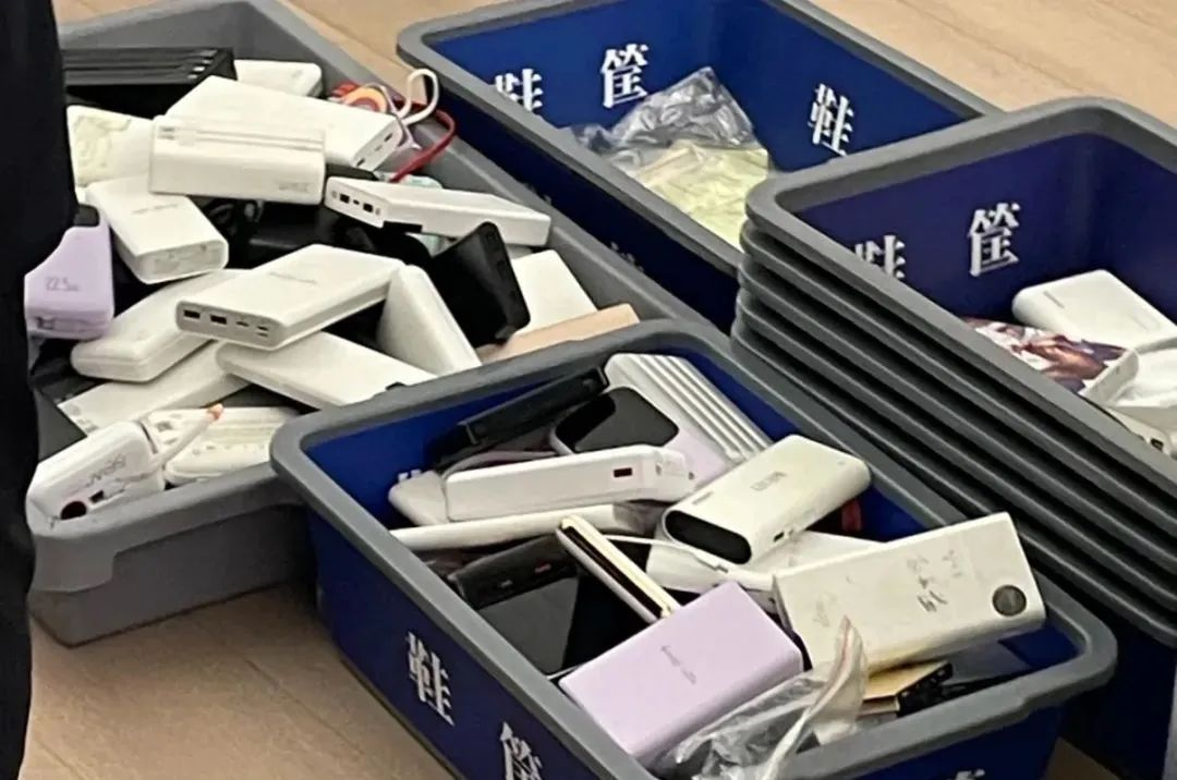 Fra og med 28. juni er disse kraftbankene forbudt å gå ombord! Plastindustrien omfavner nye muligheter